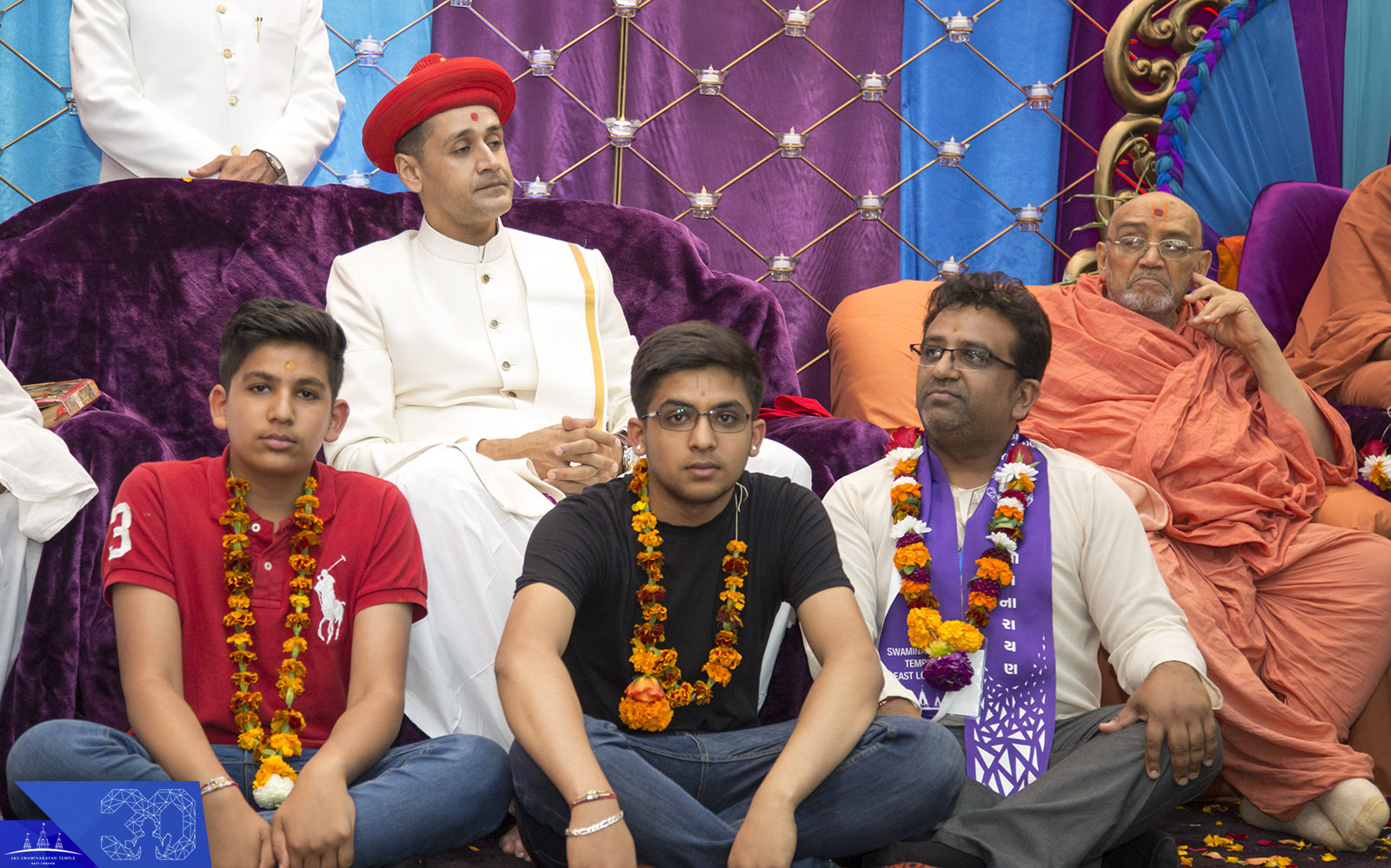 110  - ©1987-2017 SKS Swaminarayan Temple East London